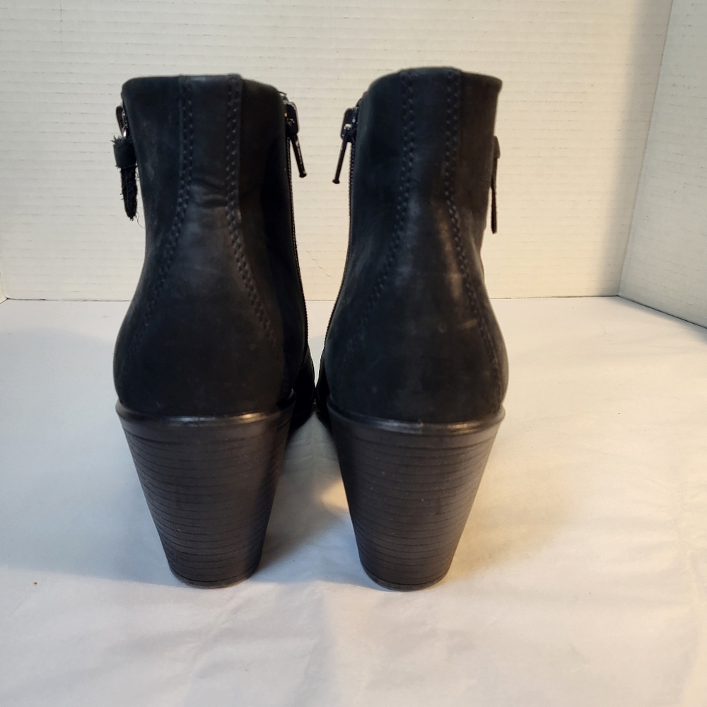 Ecco Touch Black Suede Side Zip Ankle Boots | Size 8.5 | EUC - Picture 4 of 13